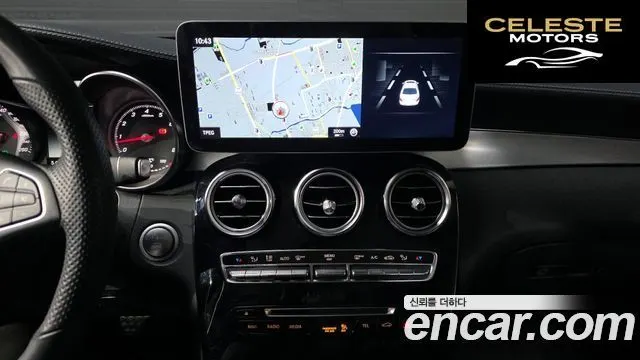 MERCEDES AMG GLC-Classe X253 GLC300 4MATIC AMG Line 2019 — photo 14 sur 20