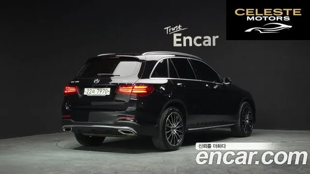 MERCEDES AMG GLC-Classe X253 GLC300 4MATIC AMG Line 2019 — photo 2 sur 20