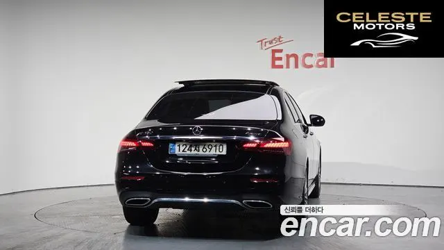 MERCEDES AMG E-Classe W213 E350 4MATIC AMG Line 2021 — photo 4 sur 20