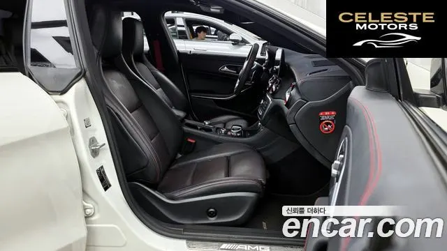 MERCEDES AMG CLA-Classe C117 CLA45 AMG 4MATIC 2017 — photo 11 sur 20