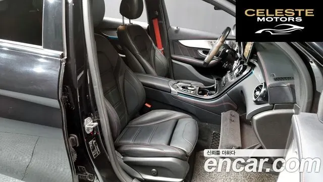 MERCEDES AMG GLC-Classe X253 AMG GLC43 4MATIC Coupé 2018 — photo 11 sur 20