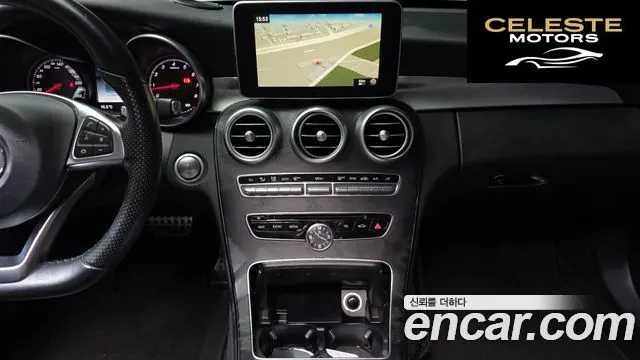 MERCEDES AMG C-Classe W205 C200 AMG Line 2017 — photo 18 sur 26