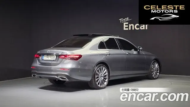 MERCEDES AMG E-Classe W213 E350 4MATIC AMG Line 2021 — photo 2 sur 20