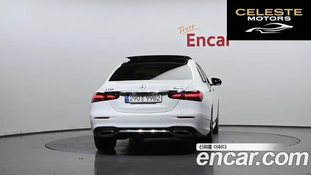 MERCEDES AMG E-Classe W213 E350 4MATIC AMG Line 2022 — photo 4 sur 20