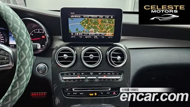 MERCEDES AMG GLC-Classe X253 AMG GLC43 4MATIC Coupé 2017 — photo 19 sur 20