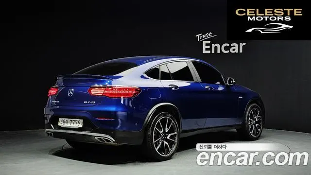 MERCEDES AMG GLC-Classe X253 AMG GLC43 4MATIC Coupé 2017 — photo 2 sur 20
