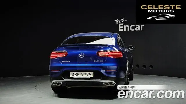 MERCEDES AMG GLC-Classe X253 AMG GLC43 4MATIC Coupé 2017 — photo 4 sur 20