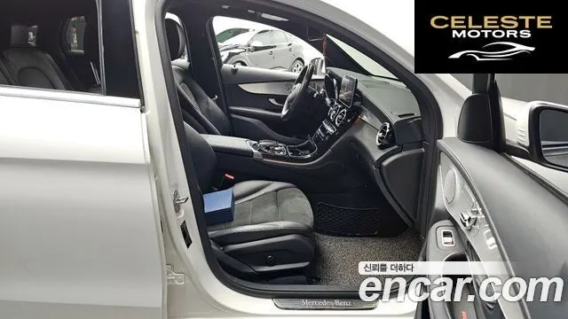 MERCEDES AMG GLC-Classe X253 GLC300 4MATIC AMG Line Coupé 2019 — photo 11 sur 26