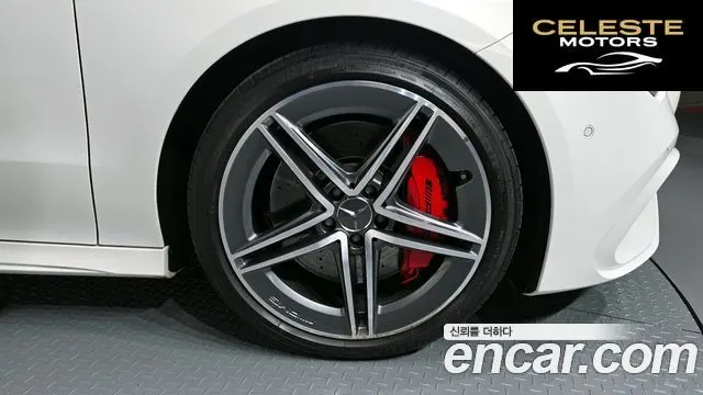 MERCEDES AMG CLA-Classe C118 AMG CLA 45 S 4MATIC+ 2020 — photo 5 sur 20