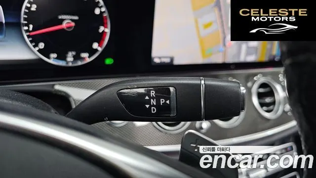 MERCEDES AMG E-Classe W213 E300 4MATIC AMG Line 2017 — photo 9 sur 26