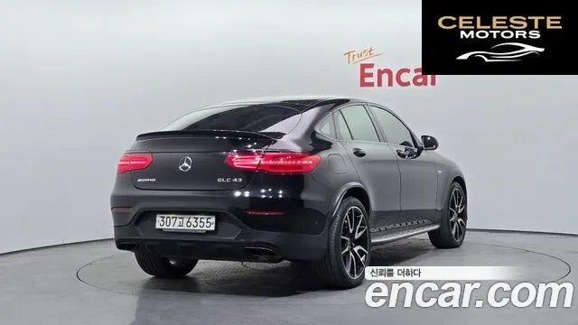 MERCEDES AMG GLC-Classe X253 AMG GLC43 4MATIC Coupé 2019 — photo 2 sur 20