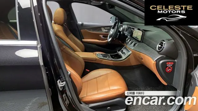 MERCEDES AMG E-Classe W213 E350 4MATIC AMG Line 2021 — photo 11 sur 20
