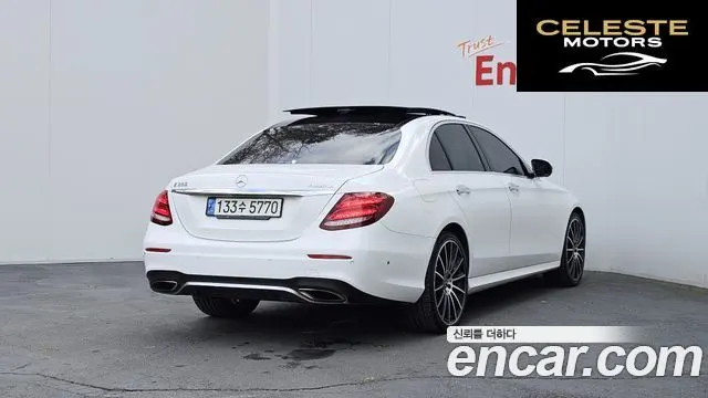 MERCEDES AMG E-Classe W213 E350 4MATIC AMG Line 2019 — photo 2 sur 20