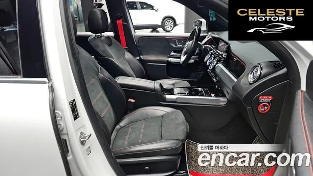 MERCEDES AMG GLB-Classe X247 AMG GLB35 4MATIC 2021 — photo 10 sur 20