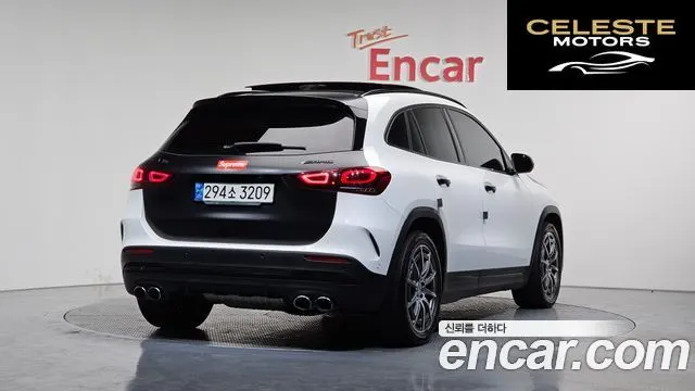 MERCEDES AMG GLA-Classe H247 GLA45 AMG 4MATIC+ 2021 — photo 2 sur 20