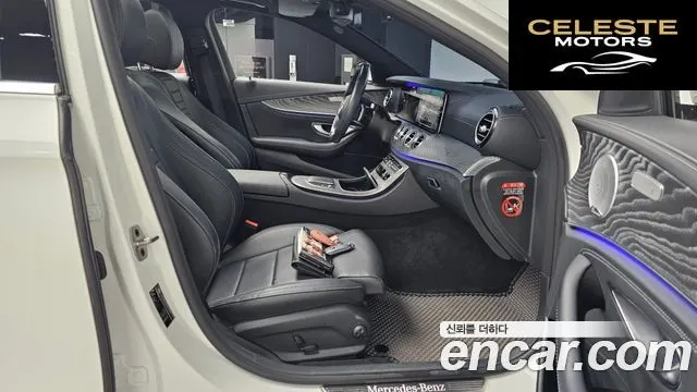 MERCEDES AMG E-Classe W213 E350 4MATIC AMG Line Edition 2021 — photo 11 sur 20