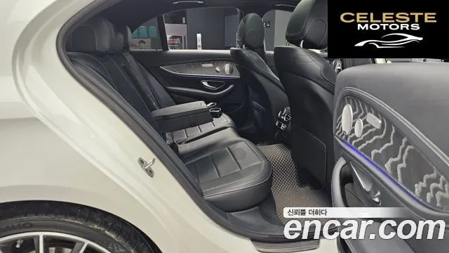MERCEDES AMG E-Classe W213 E350 4MATIC AMG Line Edition 2021 — photo 12 sur 20