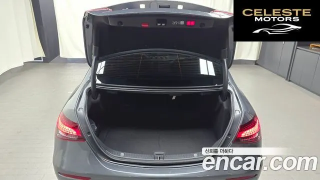 MERCEDES AMG E-Classe W213 E350 4MATIC AMG Line 2023 — photo 20 sur 20