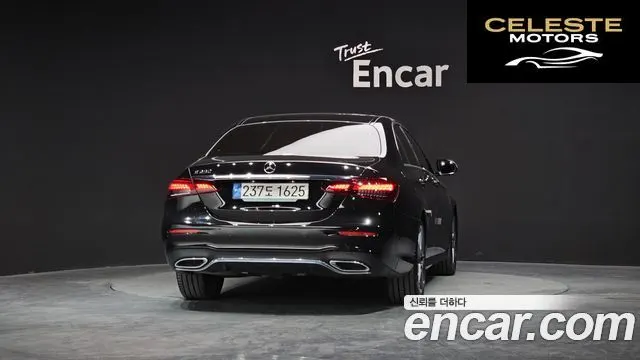 MERCEDES AMG E-Classe W213 E250 AMG Line 2023 — photo 4 sur 20