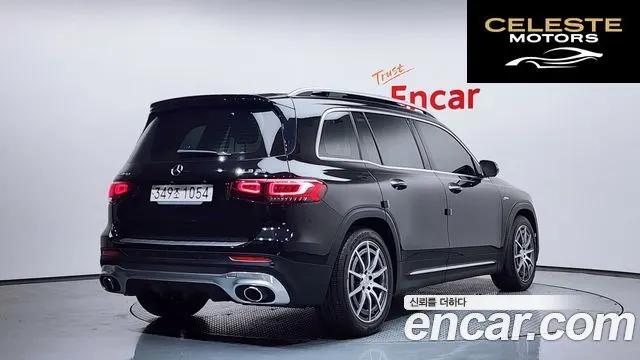 MERCEDES AMG GLB-Classe X247 AMG GLB35 4MATIC 2021 — photo 2 sur 20