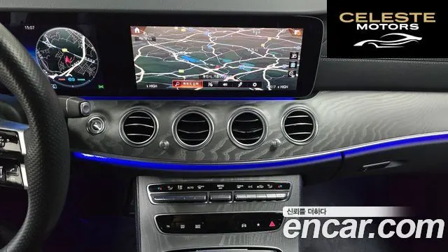 MERCEDES AMG E-Classe W213 E350 4MATIC AMG Line 2023 — photo 14 sur 20