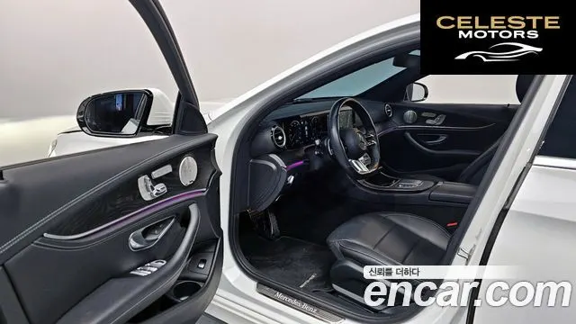 MERCEDES AMG E-Classe W213 E220d 4MATIC AMG Line 2022 — photo 11 sur 26
