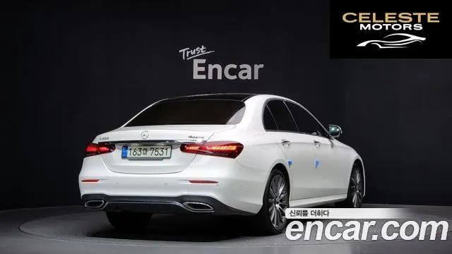 MERCEDES AMG E-Classe W213 E350 4MATIC AMG Line 2022 — photo 2 sur 26