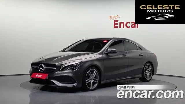 MERCEDES AMG CLA-Classe C117 CLA220 AMG Line 2018 — photo 1 sur 20