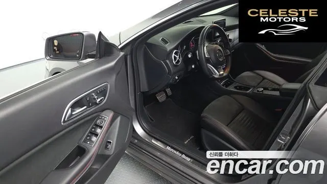 MERCEDES AMG CLA-Classe C117 CLA220 AMG Line 2018 — photo 11 sur 20