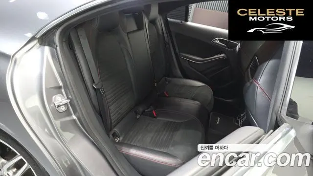 MERCEDES AMG CLA-Classe C117 CLA220 AMG Line 2018 — photo 12 sur 20