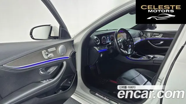 MERCEDES AMG E-Classe W213 E350 4MATIC AMG Line 2019 — photo 10 sur 20