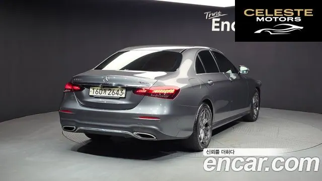 MERCEDES AMG E-Classe W213 E220d 4MATIC AMG Line 2021 — photo 2 sur 20
