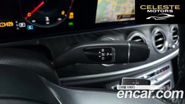 MERCEDES AMG E-Classe W213 E220d 4MATIC AMG Line 2021 — photo 9 sur 20