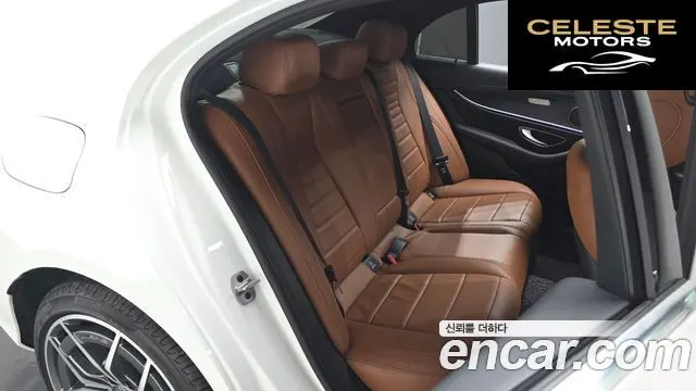MERCEDES AMG E-Classe W213 E220d 4MATIC AMG Line 2021 — photo 10 sur 20