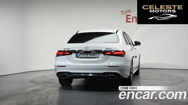 MERCEDES AMG E-Classe W213 E220d 4MATIC AMG Line 2021 — photo 3 sur 20