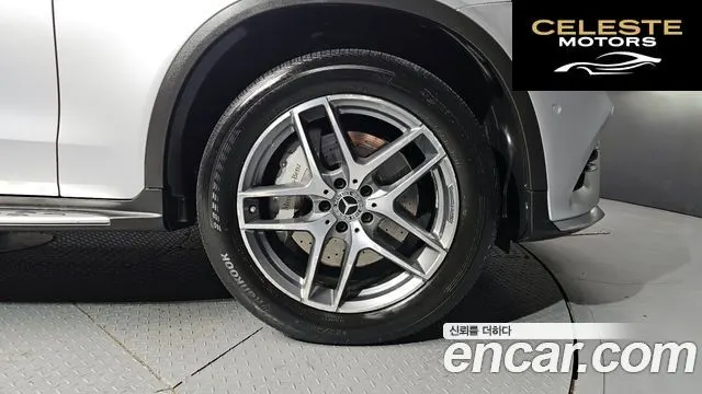 MERCEDES AMG GLC-Classe X253 GLC350e 4MATIC AMG Line 2019 — photo 5 sur 20