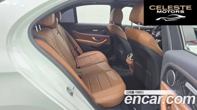 MERCEDES AMG E-Classe W213 E220d 4MATIC AMG Line 2021 — photo 12 sur 20