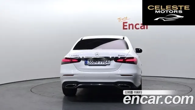 MERCEDES AMG E-Classe W213 E220d 4MATIC AMG Line 2021 — photo 4 sur 20
