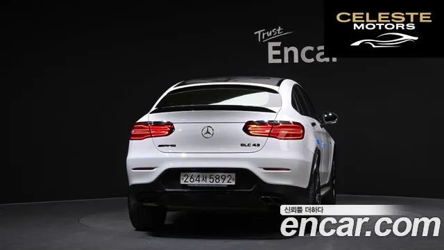 MERCEDES AMG GLC-Classe X253 AMG GLC43 4MATIC Coupé 2019 — photo 4 sur 25