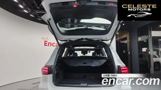 MERCEDES AMG GLB-Classe X247 AMG GLB35 4MATIC 2025 — photo 20 sur 20