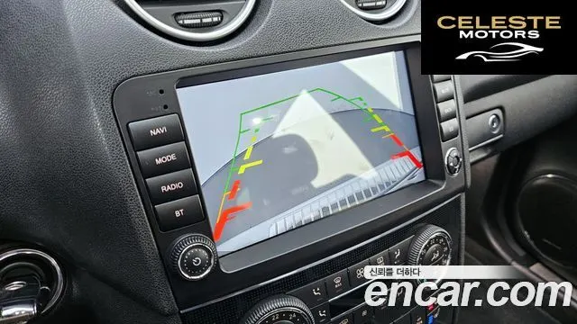 MERCEDES AMG M-Classe W164 ML63 AMG 2008 — photo 15 sur 20