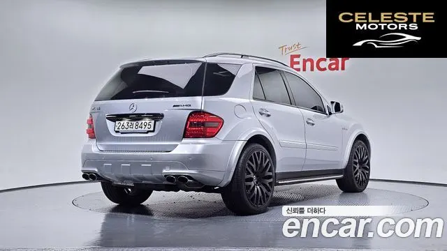 MERCEDES AMG M-Classe W164 ML63 AMG 2008 — photo 2 sur 20