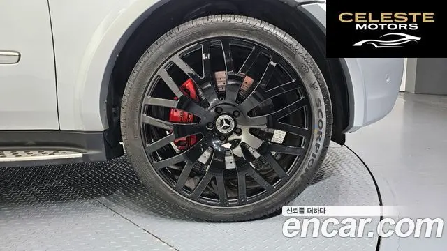 MERCEDES AMG M-Classe W164 ML63 AMG 2008 — photo 5 sur 20
