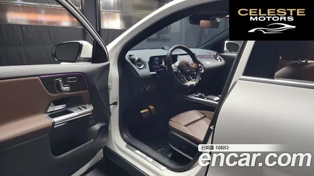MERCEDES AMG GLA-Classe H247 GLA45 AMG 4MATIC+ 2022 — photo 10 sur 20