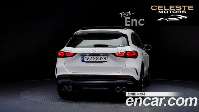 MERCEDES AMG GLA-Classe H247 GLA45 AMG 4MATIC+ 2022 — photo 4 sur 20