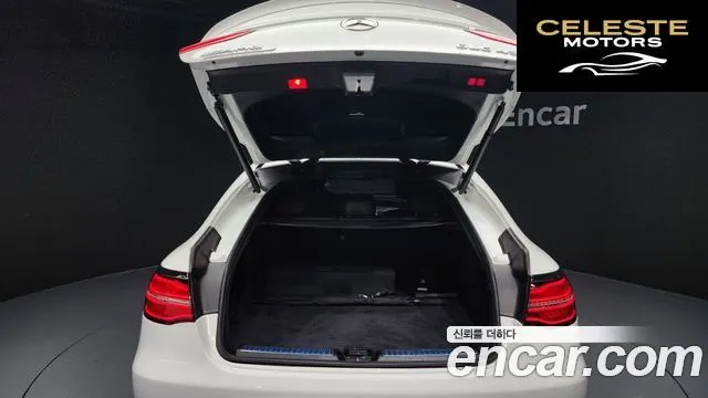 MERCEDES AMG GLC-Classe X253 AMG GLC43 4MATIC Coupé 2019 — photo 20 sur 20