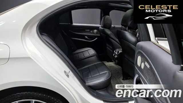 MERCEDES AMG E-Classe W213 E350 4MATIC AMG Line 2022 — photo 12 sur 20