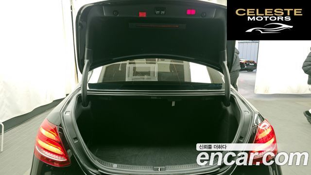 MERCEDES AMG E-Classe W213 E350 4MATIC AMG Line 2020 — photo 20 sur 26