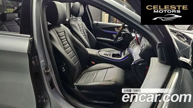 MERCEDES AMG E-Classe W213 E220d 4MATIC AMG Line 2022 — photo 12 sur 20