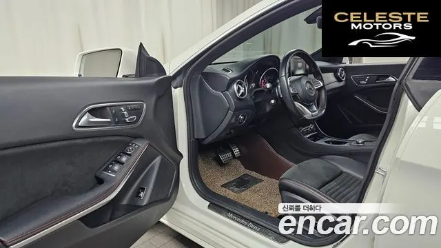 MERCEDES AMG CLA-Classe C117 CLA220 AMG Line 2018 — photo 10 sur 20